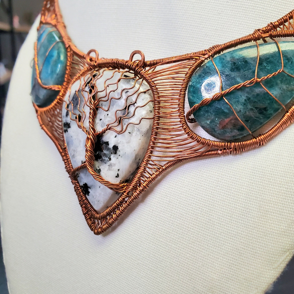 Natural Rainbow Moonstone bib necklace heady copper wire wrap choker Apatite le - Picture 6 of 10